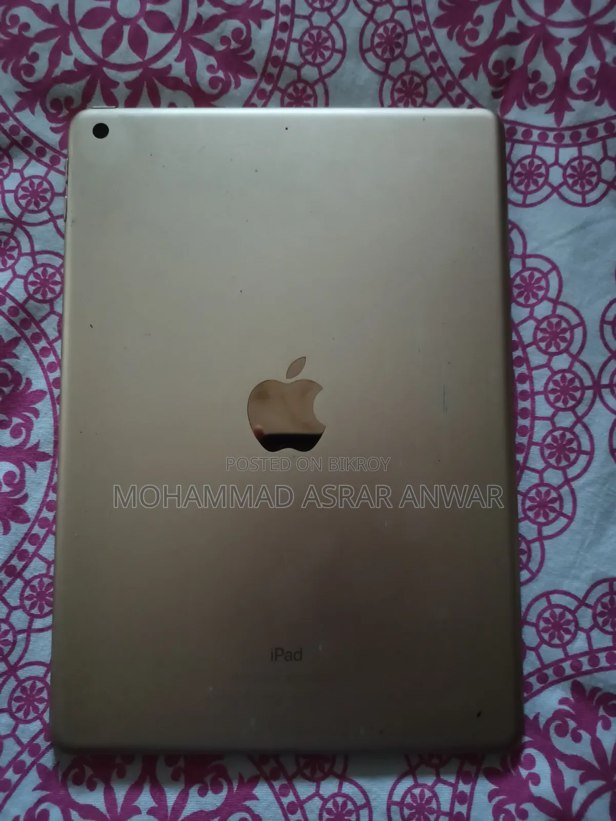 Apple iPad 9.7 32 GB Gold