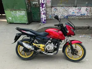 বাজাজ পালসার ১৫০ ২০১৪ লাল