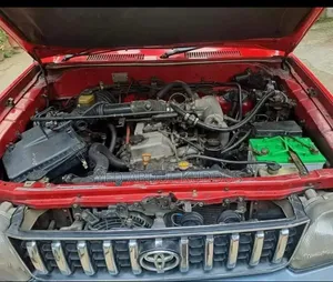 টয়োটা ল্যান্ড ক্রুজার প্রাডো ১৯৯৮ লাল