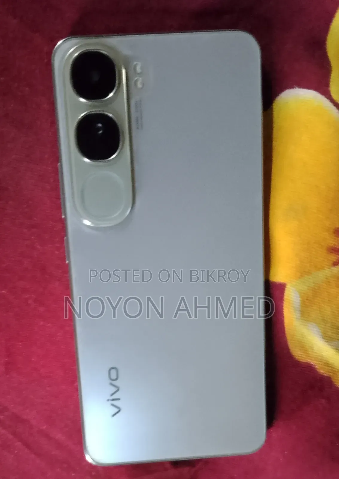 Vivo V23 128 GB White