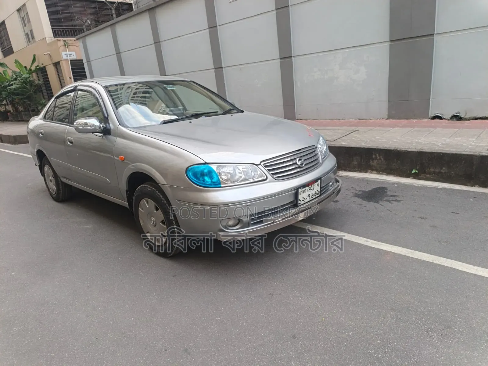 Nissan Sunny 2009 Silver