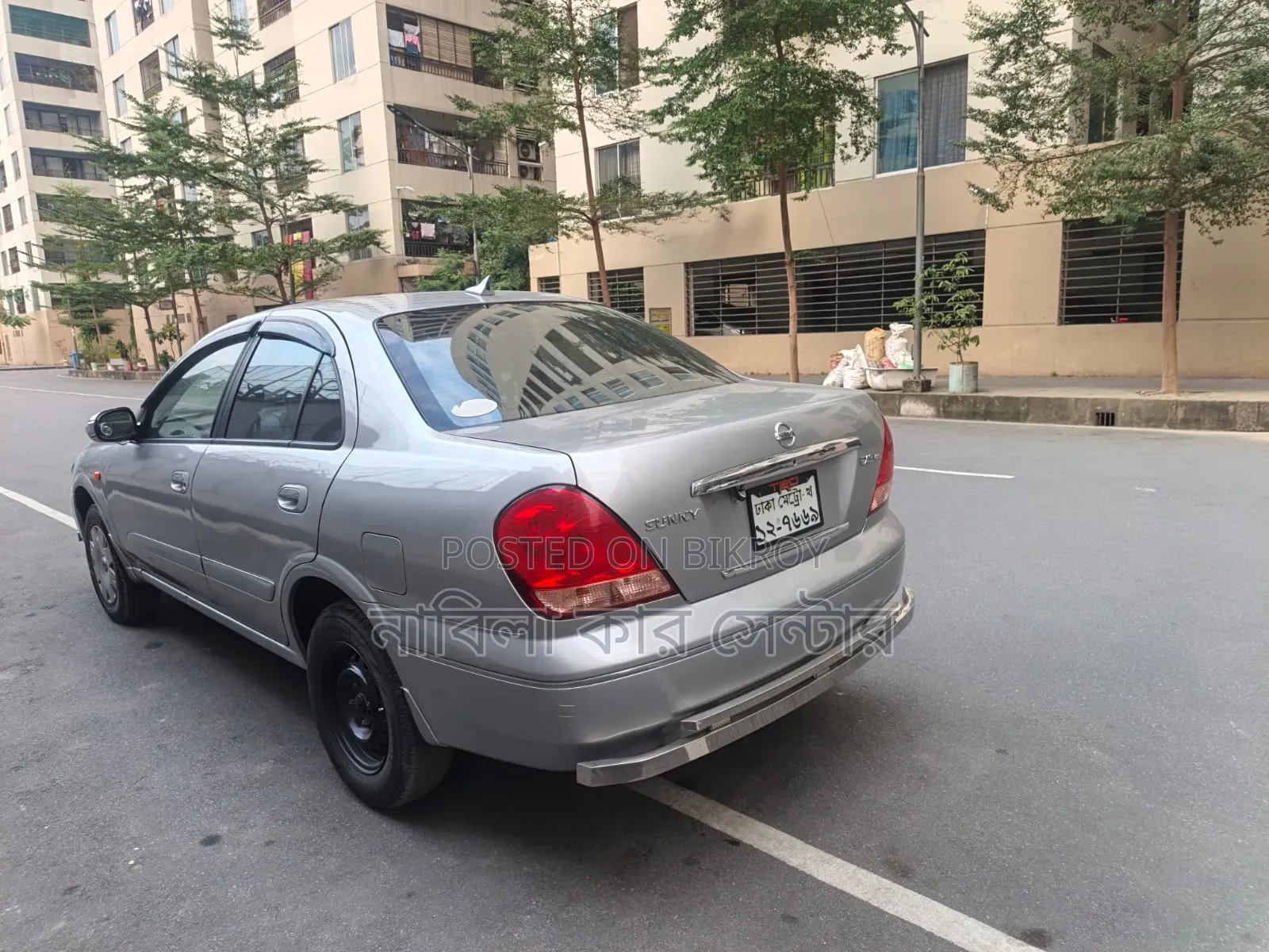 Nissan Sunny 2009 Silver