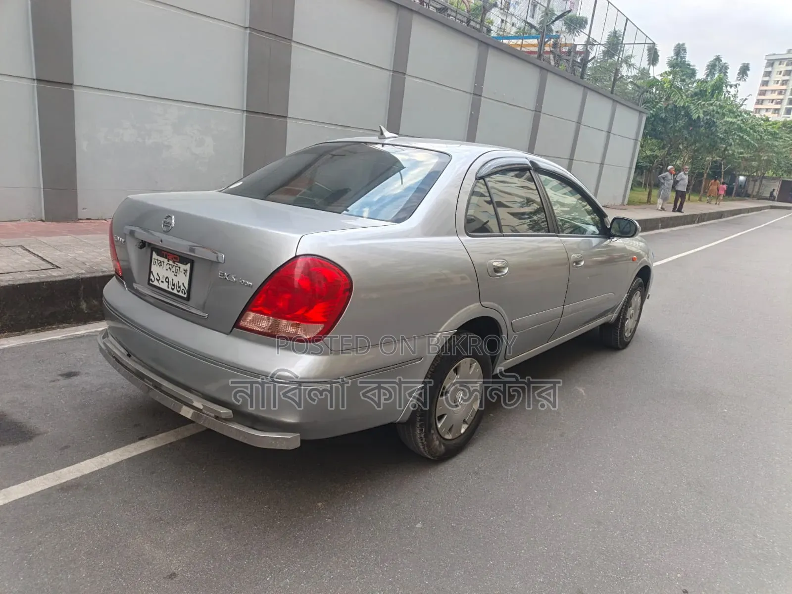 Nissan Sunny 2009 Silver
