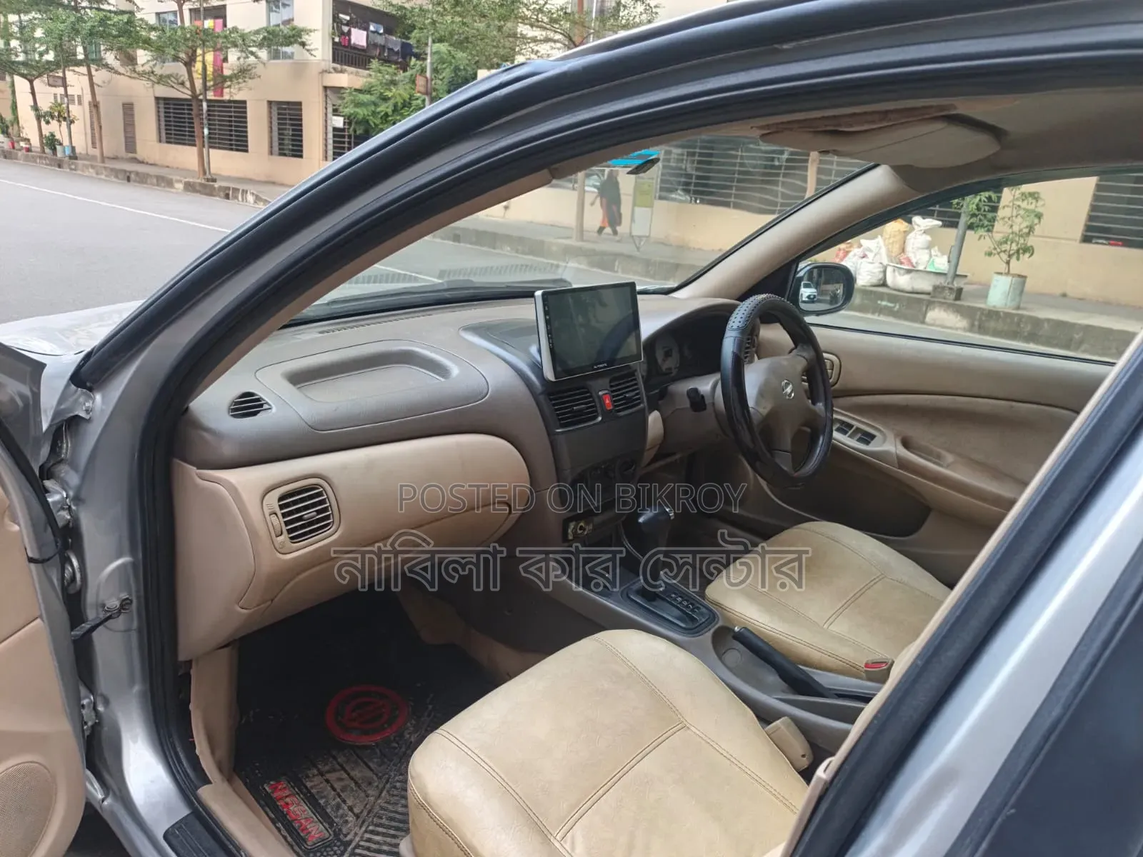 Nissan Sunny 2009 Silver