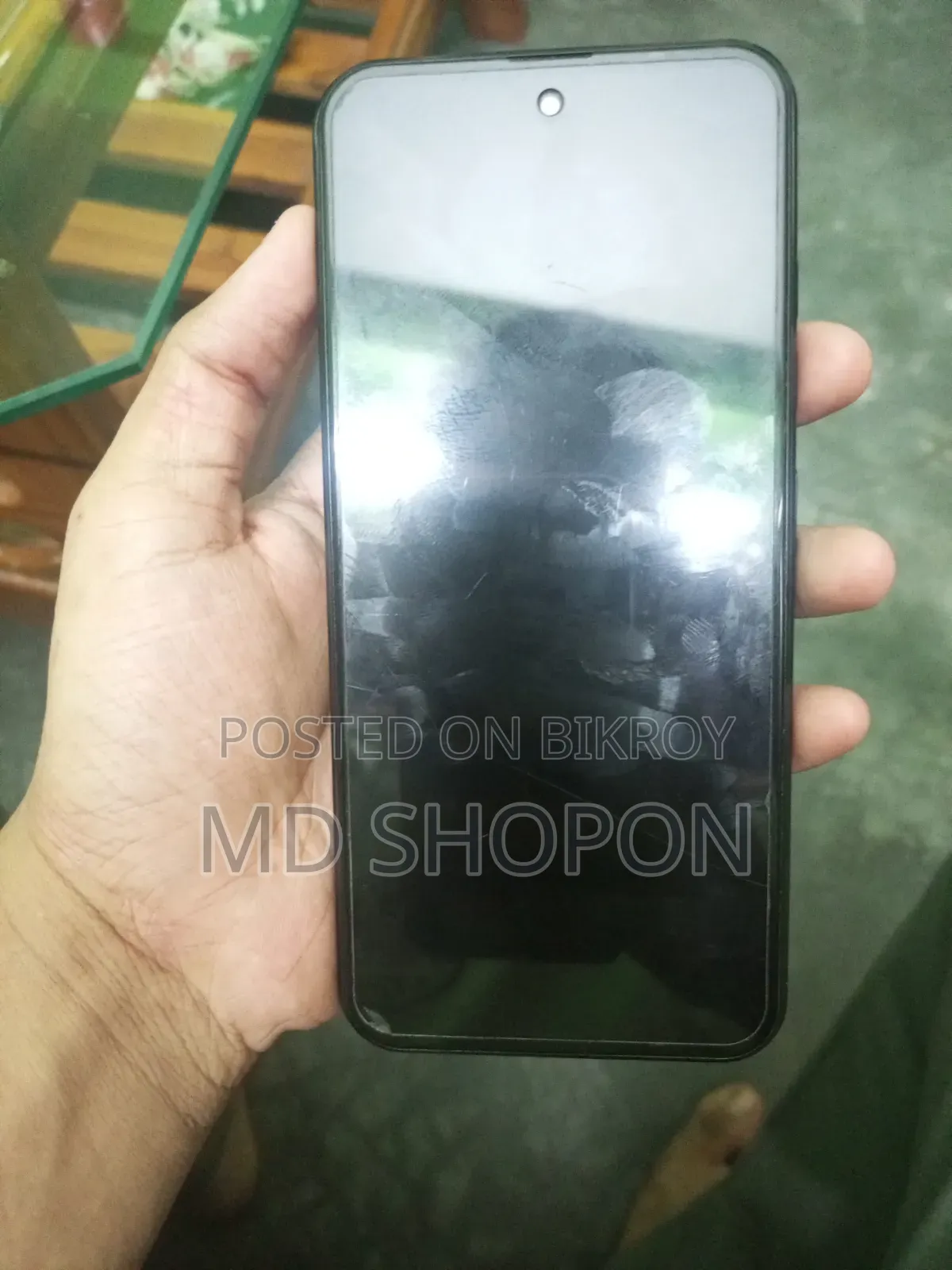 অপো রেনো ১৩ প্রো ১২ জিবি ব্ল্যাক