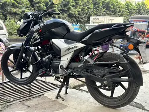 TVS Apache RTR 160 4V 2022 Black