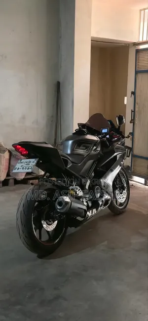 Yamaha R15 V3 2021 Gray