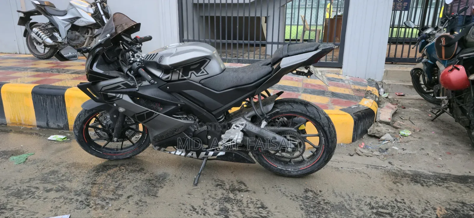 Yamaha R15 V3 2021 Gray