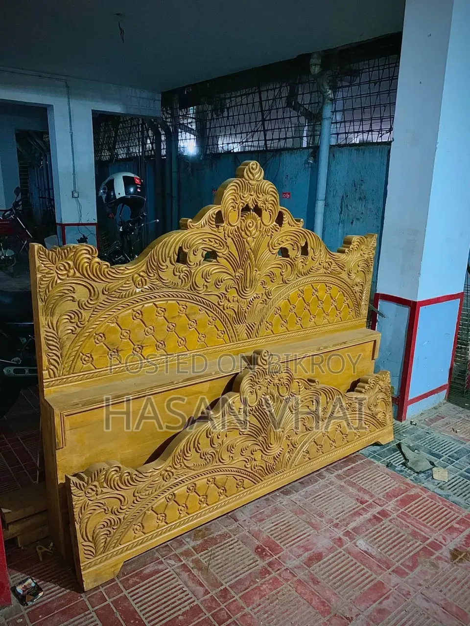 Original Local Teak Wood Bed 6/7 Feet for Sale