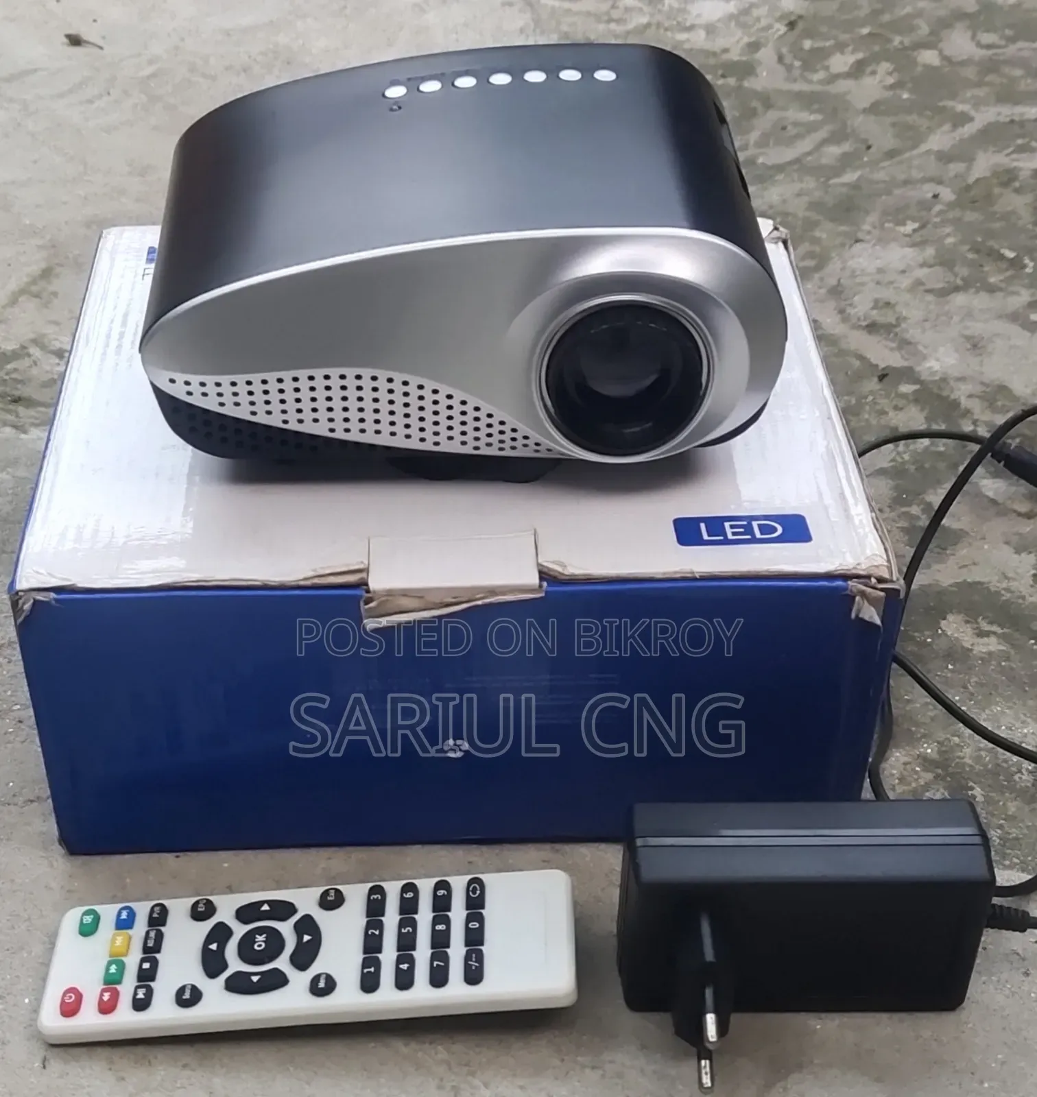 Projector for sale