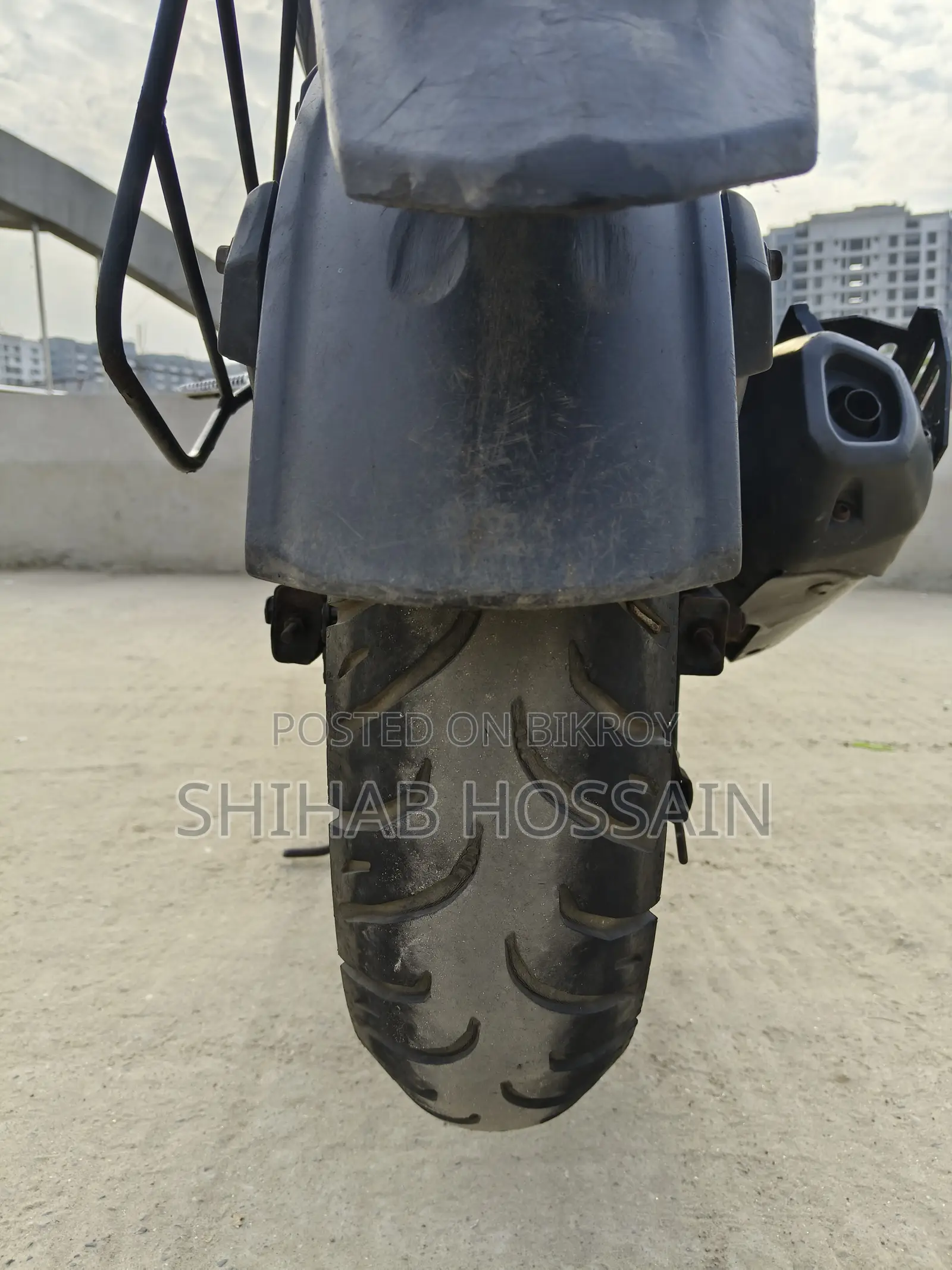ইয়ামাহা এফজেড ২০১৫ কালো