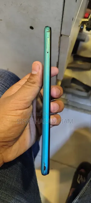 Infinix Hot 12 play 64 GB Blue