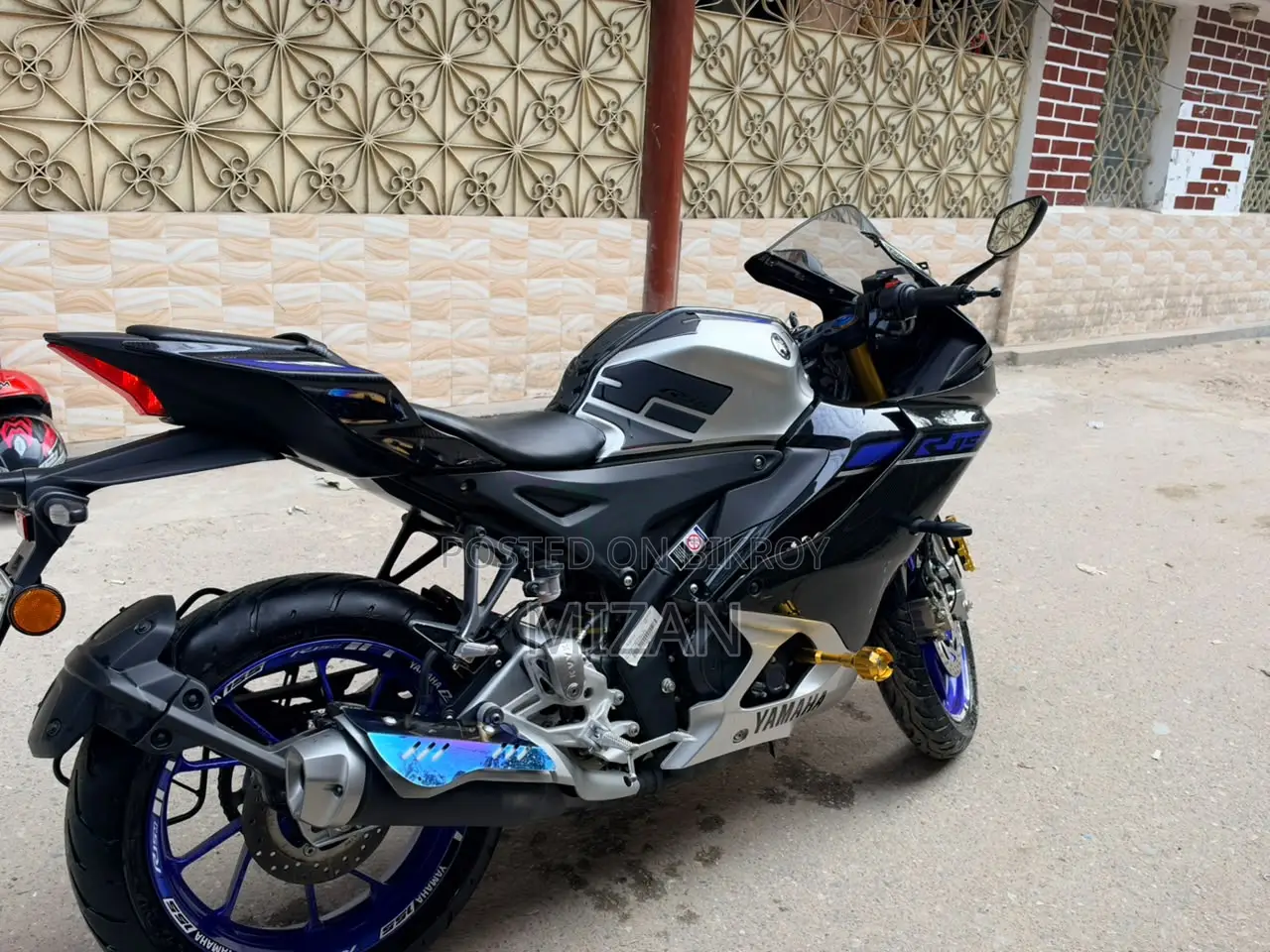 Yamaha R15M 2025 Black