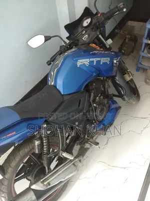 টিভিএস অ্যাপাচে ১৮০ আরটিআর ২০১৬ ব্লু