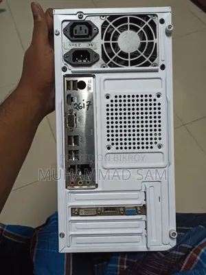 Desktop Computer 8GB Intel Core i7 SSD 128GB