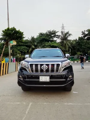 টয়োটা ল্যান্ড ক্রুজার প্রাডো ২০১৪ কালো