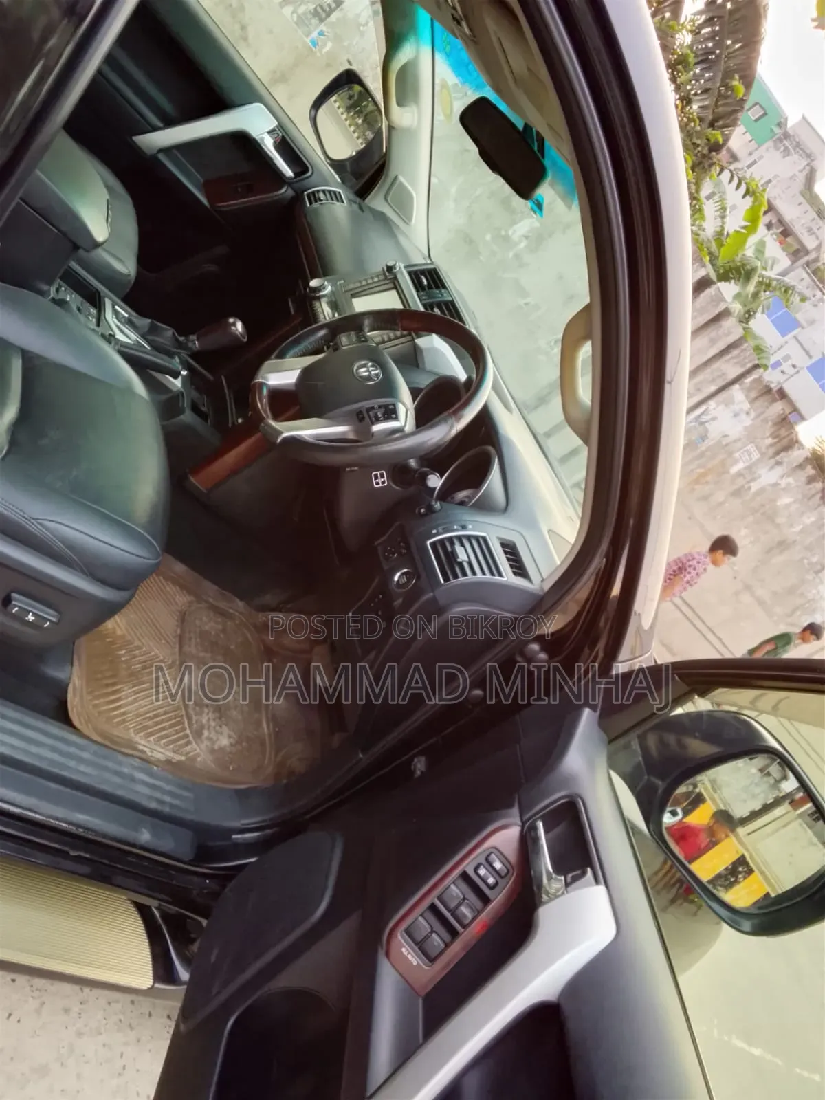 টয়োটা ল্যান্ড ক্রুজার প্রাডো ২০১৪ কালো