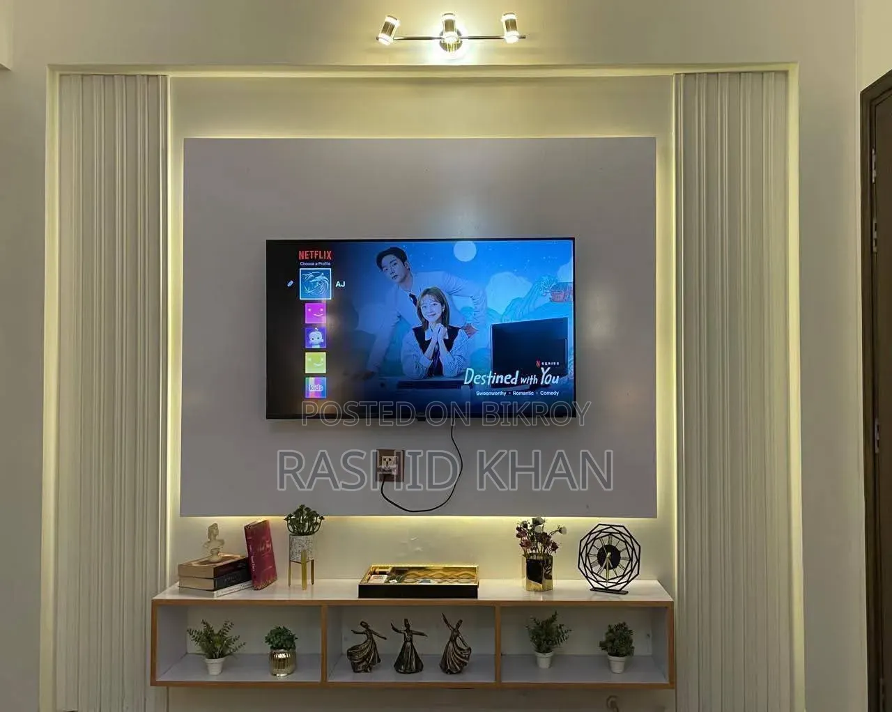 Hours Daily Weekly Monthly Full Furnish Room Service Rent