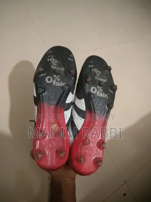 Used Football Boot Adidas Predator