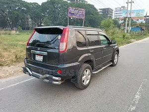 নিসান এক্স-ট্রেইল অটোমেটিক ২০০৫ কালো