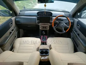 নিসান এক্স-ট্রেইল অটোমেটিক ২০০৫ কালো