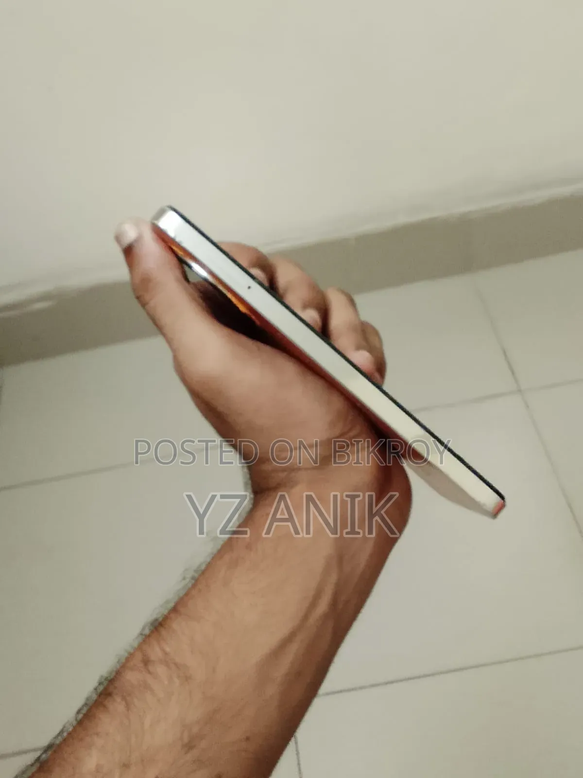 Realme Narzo 60 128 GB Orange