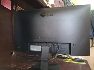 Desktop Computer MSI 16GB AMD Ryzen 7 SSD 500GB