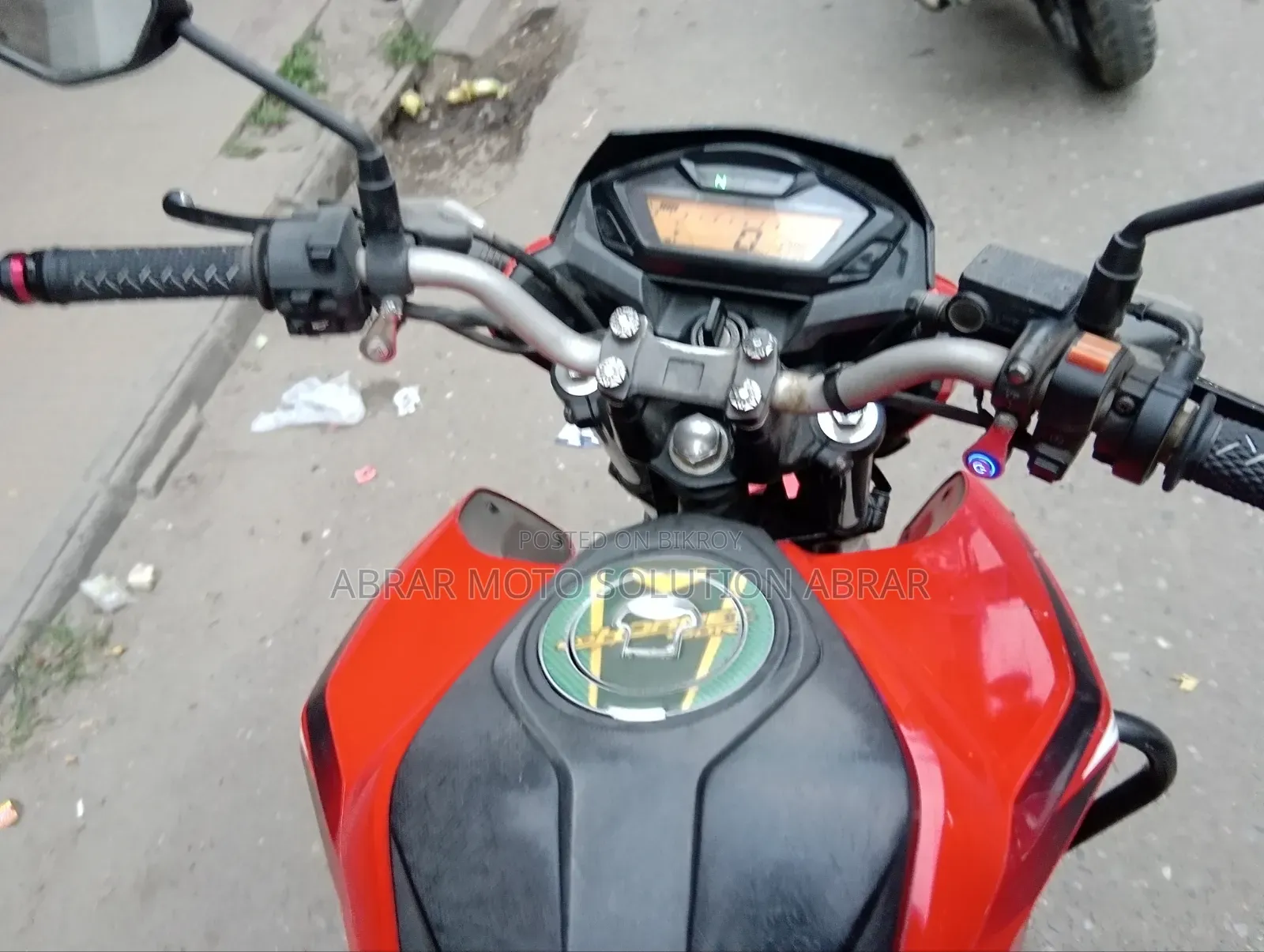 হোন্ডা হরনেট ২০১৯ লাল