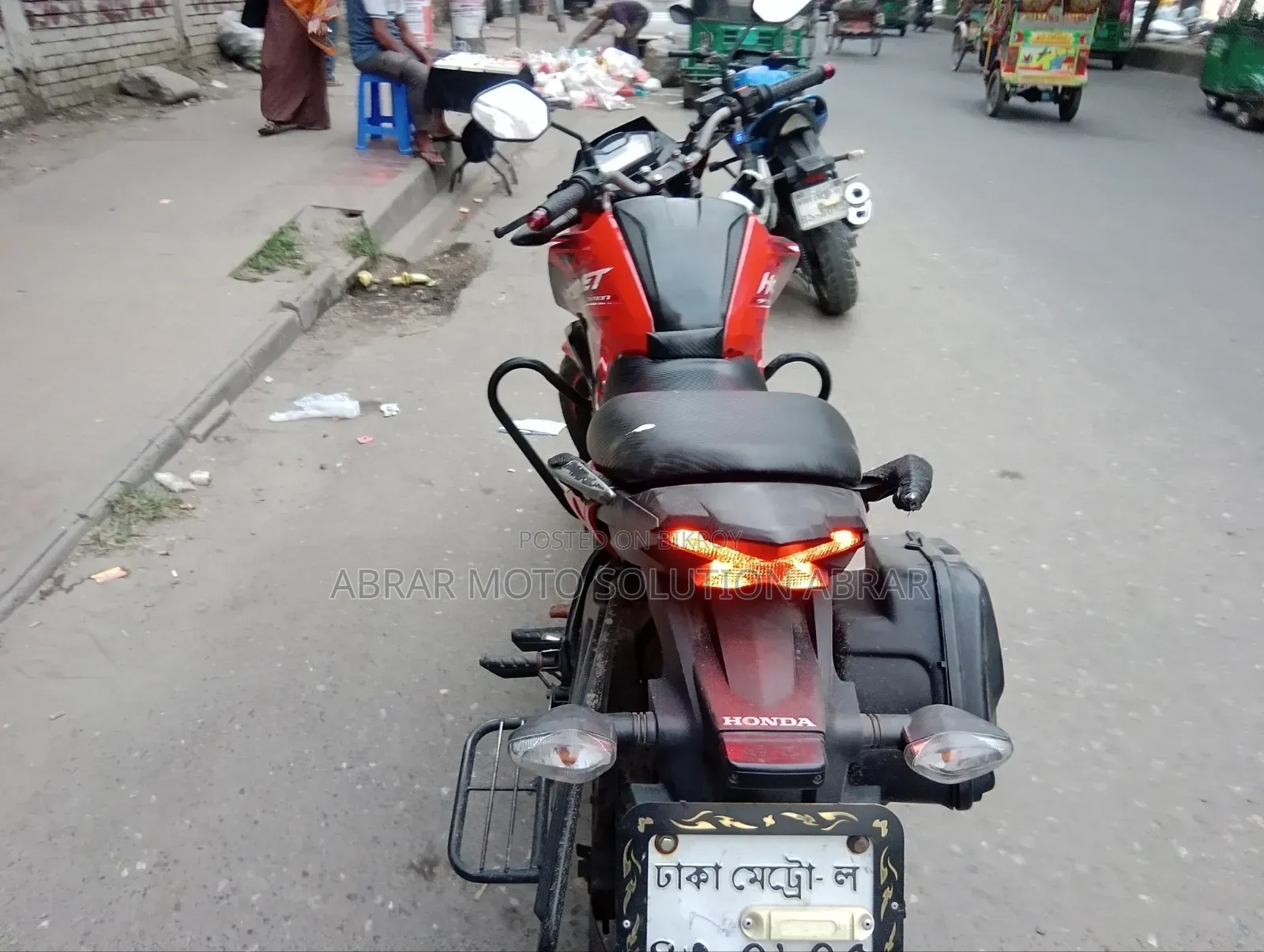 হোন্ডা হরনেট ২০১৯ লাল