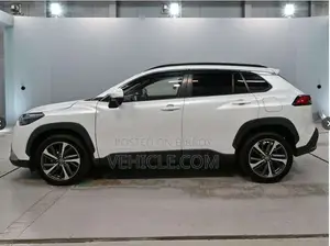 Toyota Corolla Cross 1.8 Hybrid FWD 2022 Pearl