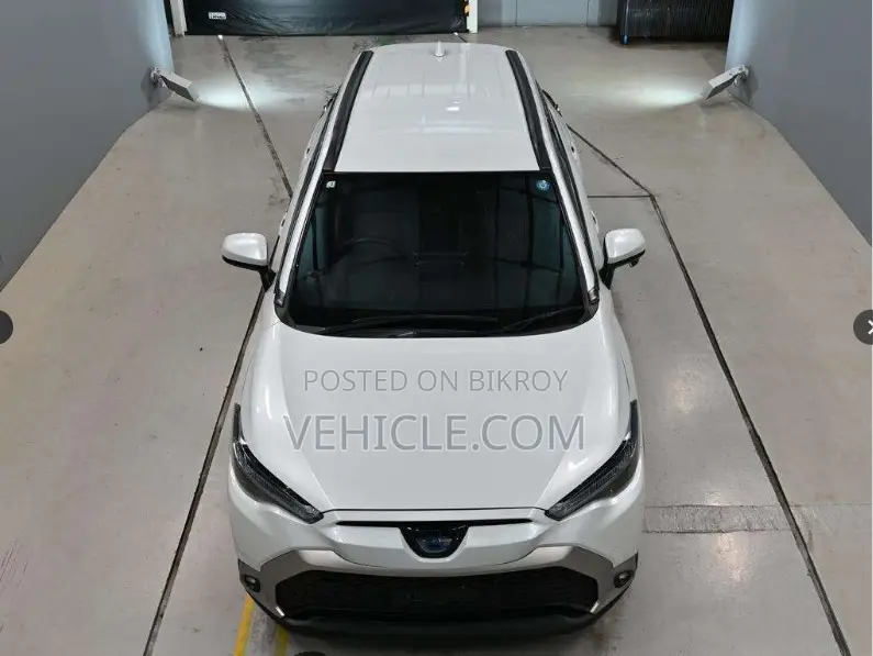 Toyota Corolla Cross 1.8 Hybrid FWD 2022 Pearl