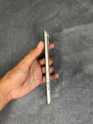 অ্যাপল আইফোন ১১ ১২৮ জিবি সাদা