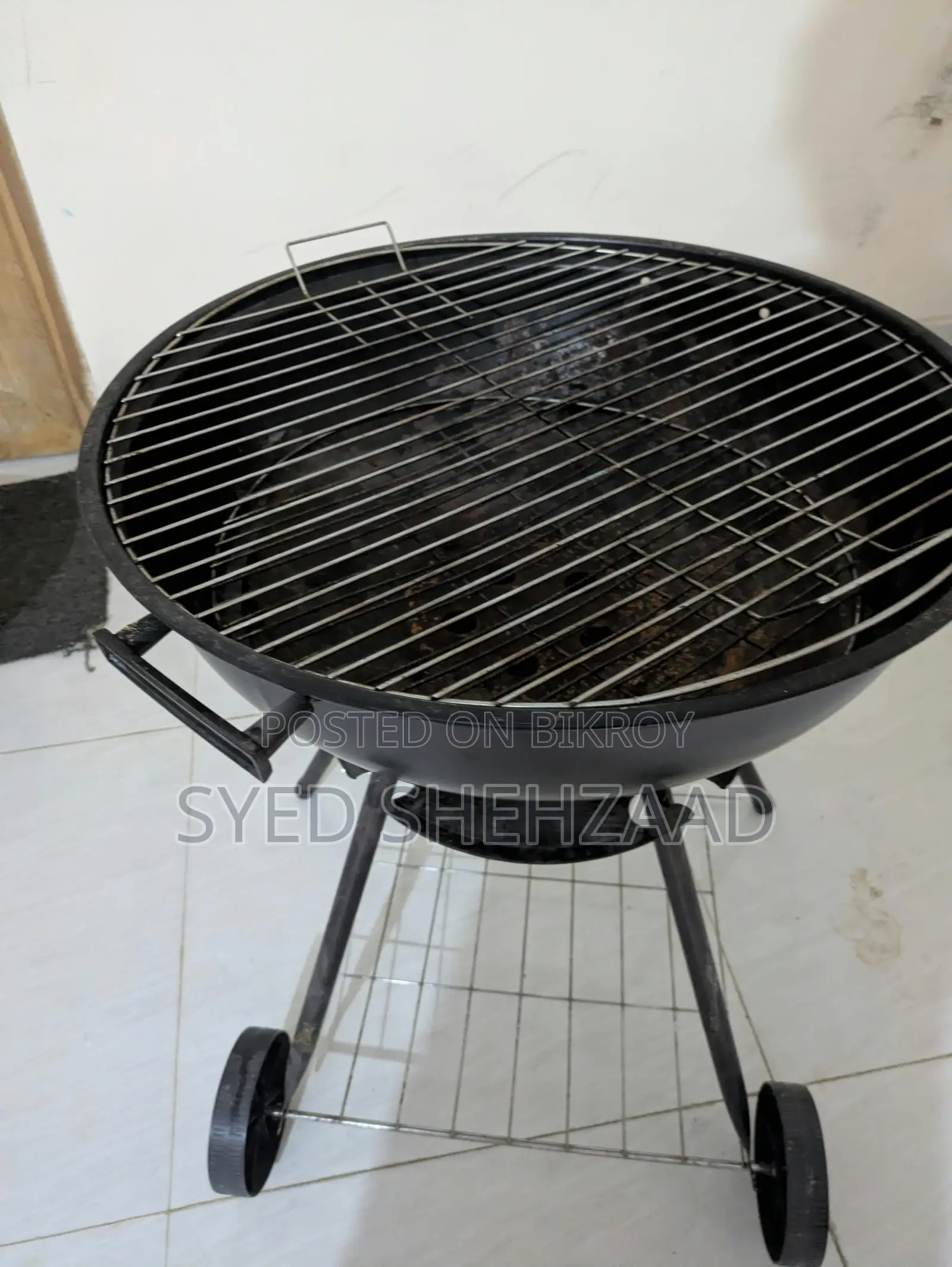 22" Premium Kettle Charcoal Grill/BBQ