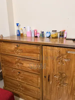 সেগুন কাঠের ওয়ারড্রব