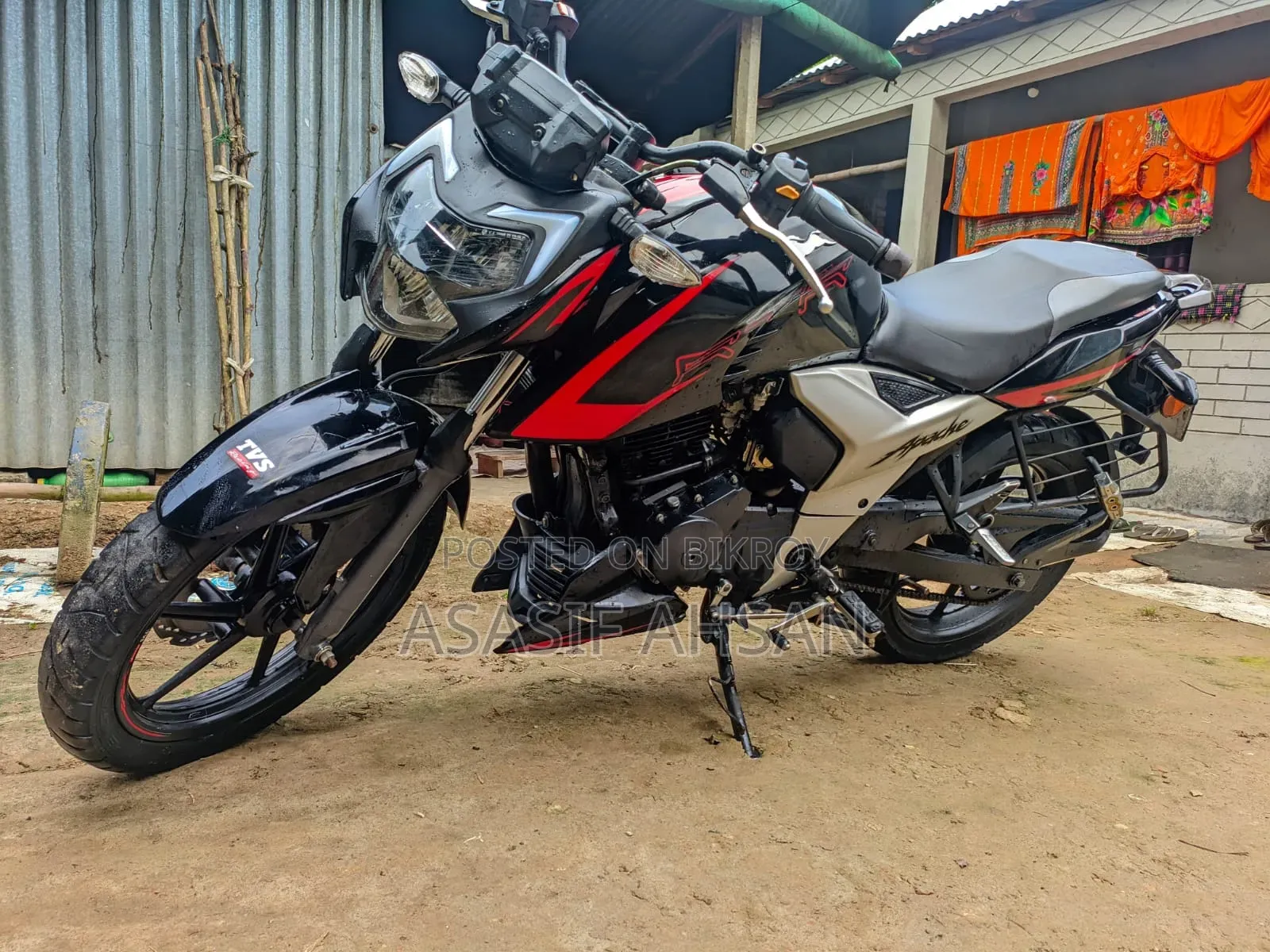 TVS Apache RTR 160 4V 2021 Black