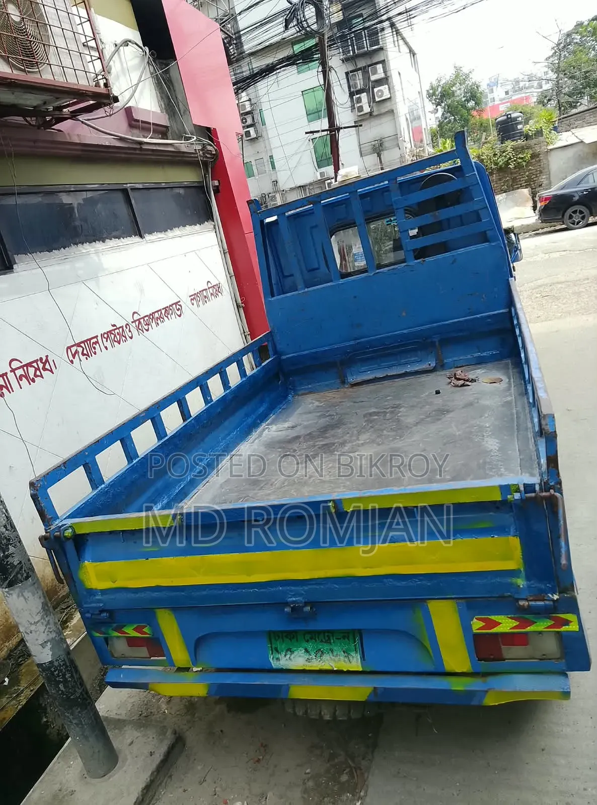 বিক্রির জন্য ট্রাক