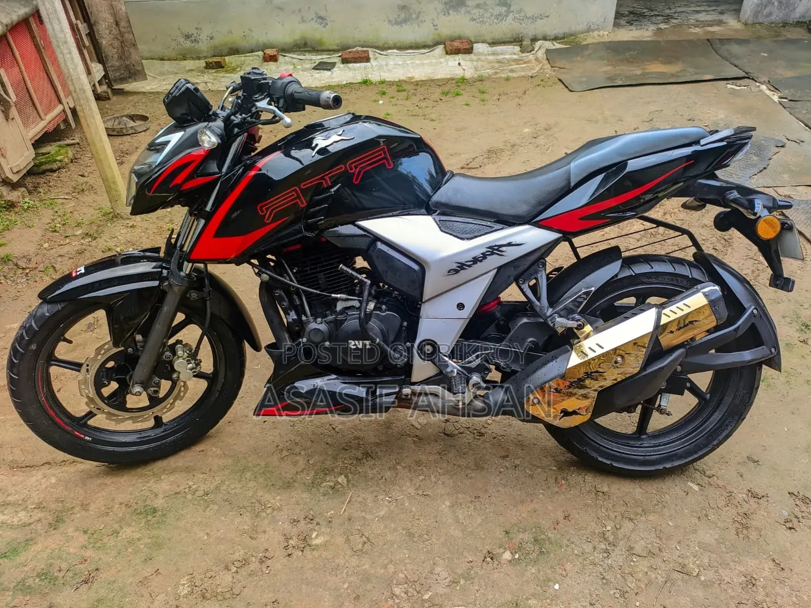 TVS Apache RTR 160 4V 2021 Black