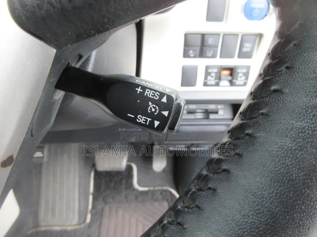 Toyota Noah 2021 Black