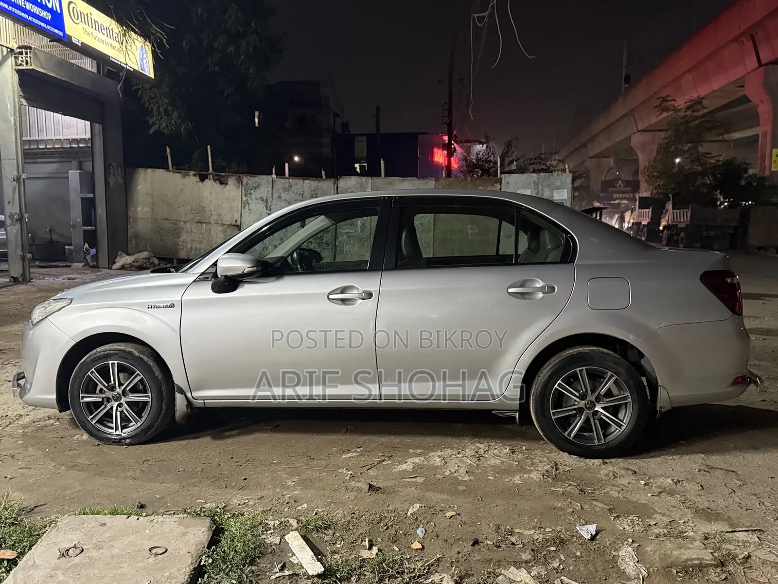টয়োটা অ্যাক্সিও ২০১৭ সিলভার