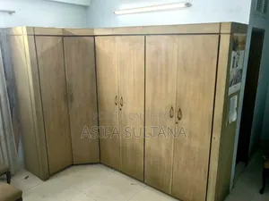 6 Door Cabinet