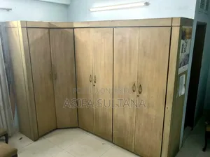 6 Door Cabinet