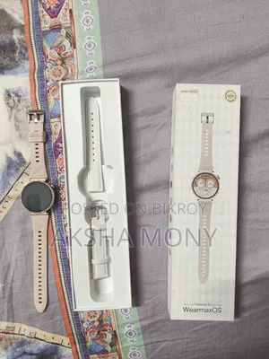 Smart Watch Powered by Wearmax OS