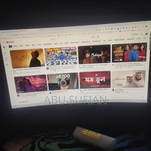 Samsung 27” Curved Monitor for Sale