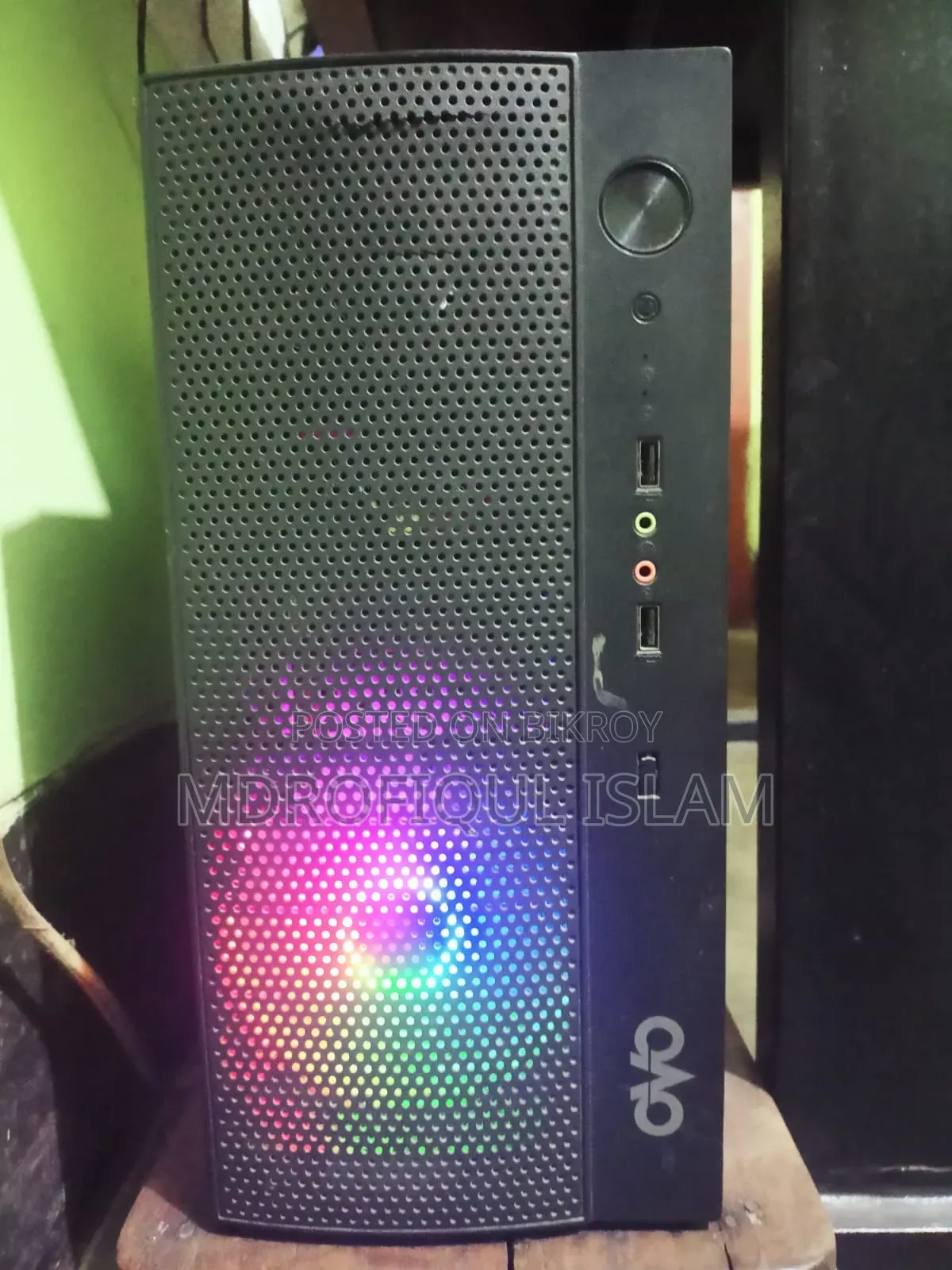 Desktop Computer Gigabyte 8GB Intel Core i5 SSD 128GB