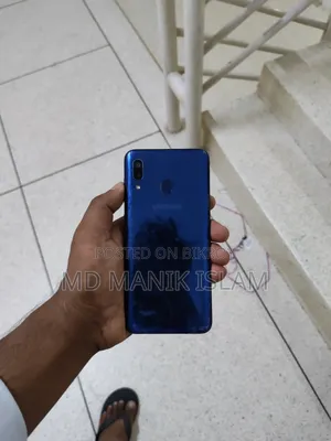 স্যামসাং গ্যালাক্সি এ২০ ৩২ জিবি নীল