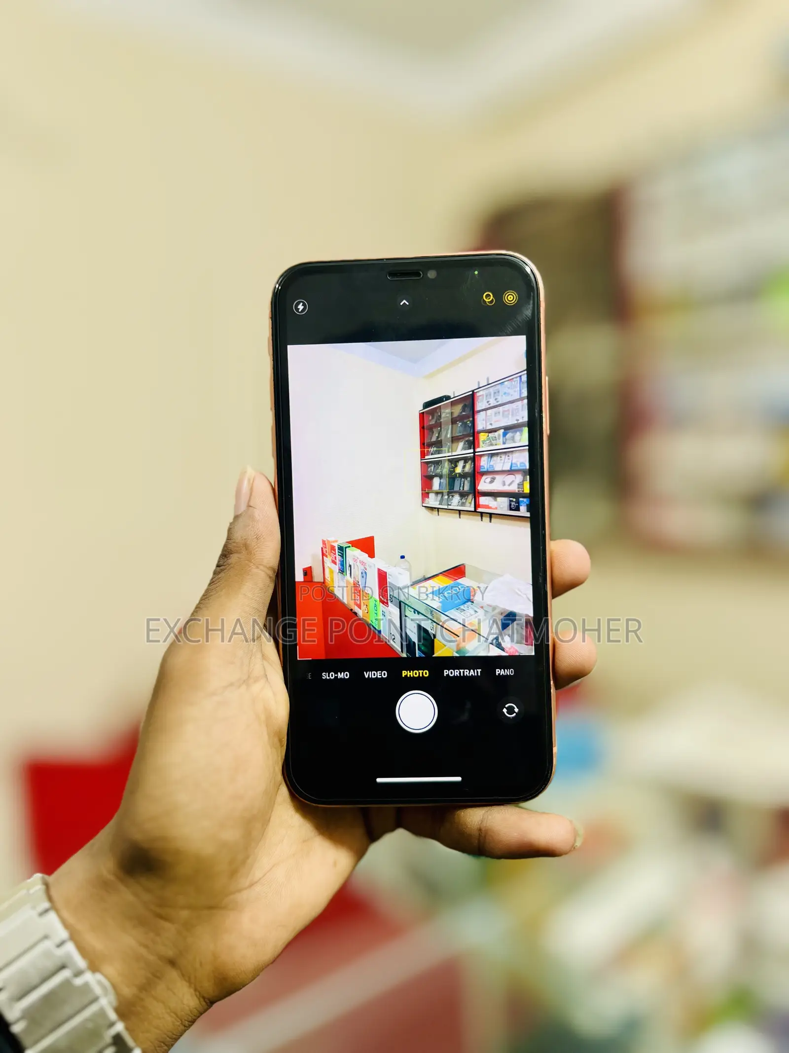 অ্যাপল আইফোন এক্সআর ১২৮ জিবি লাল