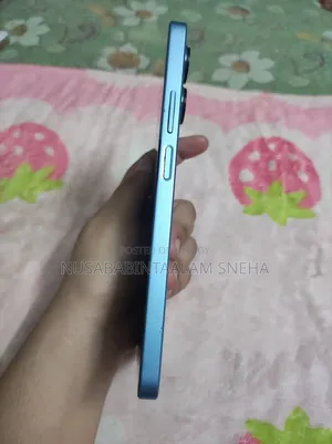 রিয়েলমি ১০ প্রো ১২৮ জিবি ব্লু