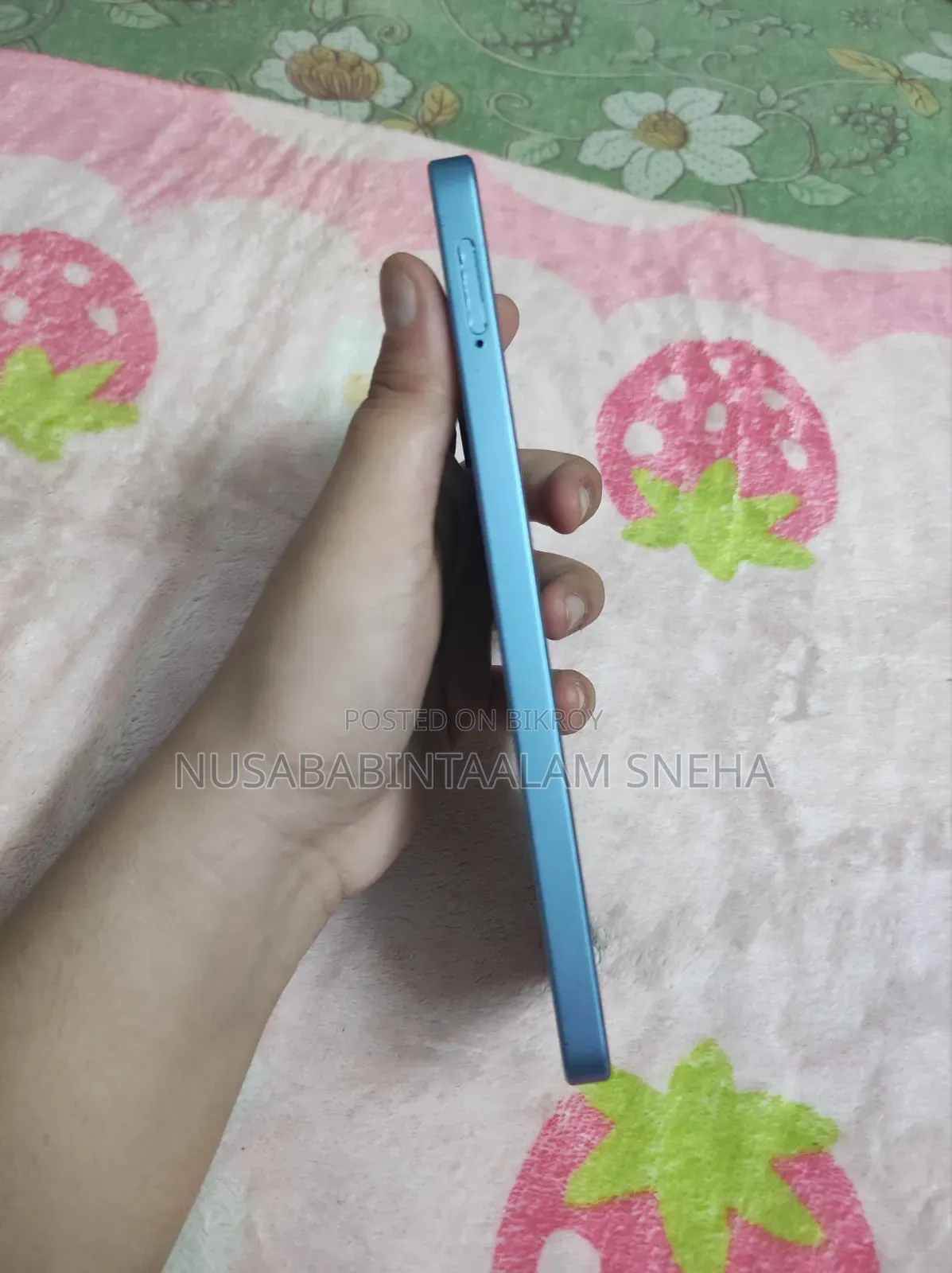 রিয়েলমি ১০ প্রো ১২৮ জিবি ব্লু