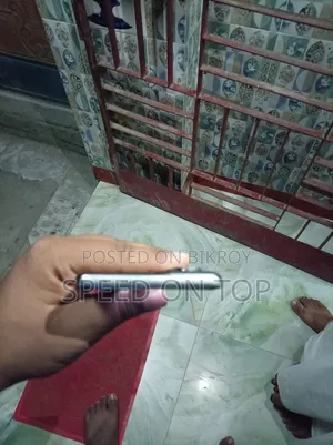 Tecno Camon 40 256 GB Silver