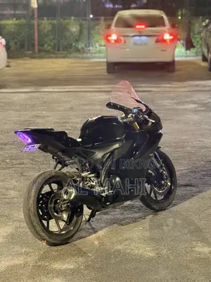 Yamaha 2022 Black